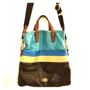 Fossil Explorer crossbody fold over messenger bag